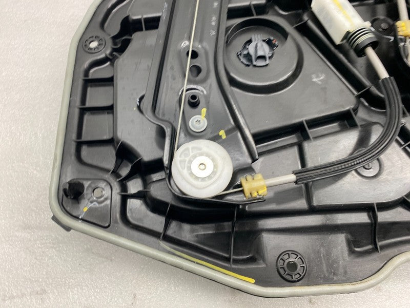 ⭕20-24 Tesla Model Y Rear Driver Left Door Window Regulator & Motor 14