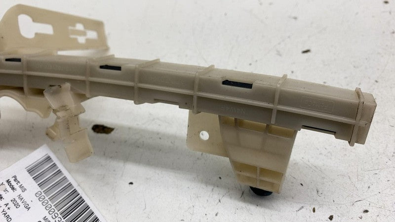 ⭕ 18-21 Navigator Front Right Door Window Glass Channel Guide RH JL1B-