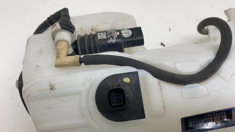 68229314AC ⭕ 2017-2024 Chrysler Pacifica Windshield Washer Bottle Reservoir Tank 68229314AC