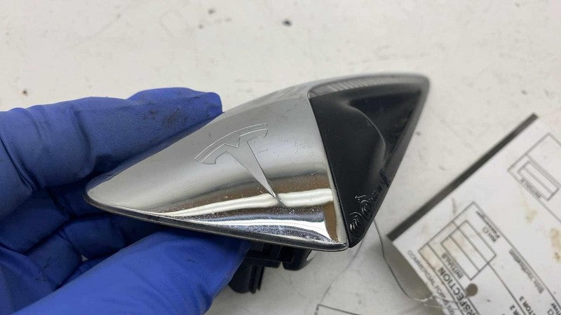 1125106-77-C ⭕ 2017-2023 Model 3 Front Left Repeater Turn Signal Fender Camera 1125106-77-C
