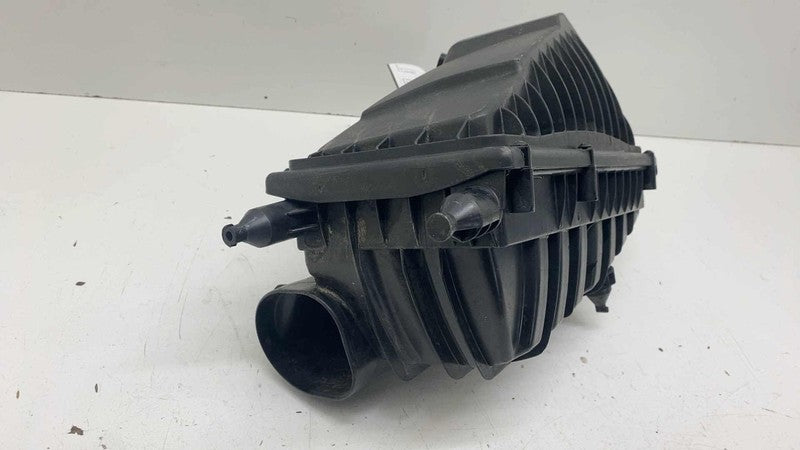 ⭕ 2014-2017 Range Rover Sport Left Engine Air Filter Cleaner Box LH CP