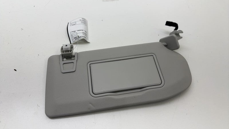 ⭕ 21-24 Mustang Mach-E Front Passenger Side Windshield Sun Visor Sunvi