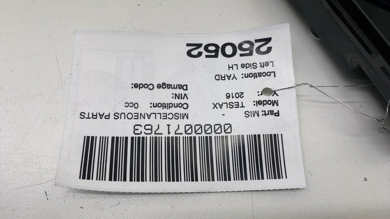 ⭕ 2016-2020 Tesla Model X Front Side Door Quarter Applique Glass Left 