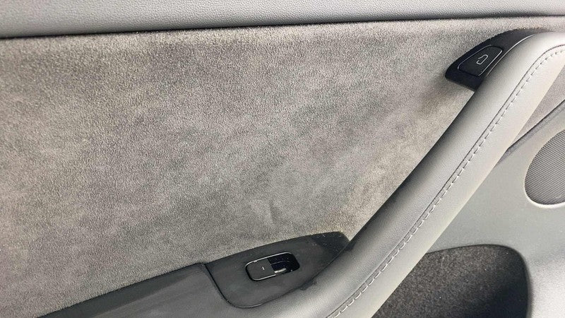 1498462-00-A ⭕ 20-24 Tesla Model Y Rear Left Interior Door Panel Trim Card Cover 1498462-00-A