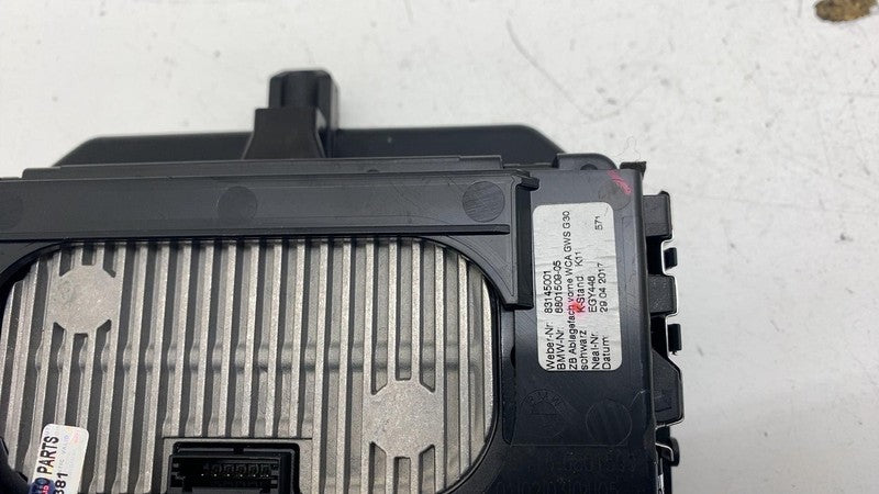 ⭕18-23 BMW 530e Center Console Wireless Device Battery Charger Pad 511