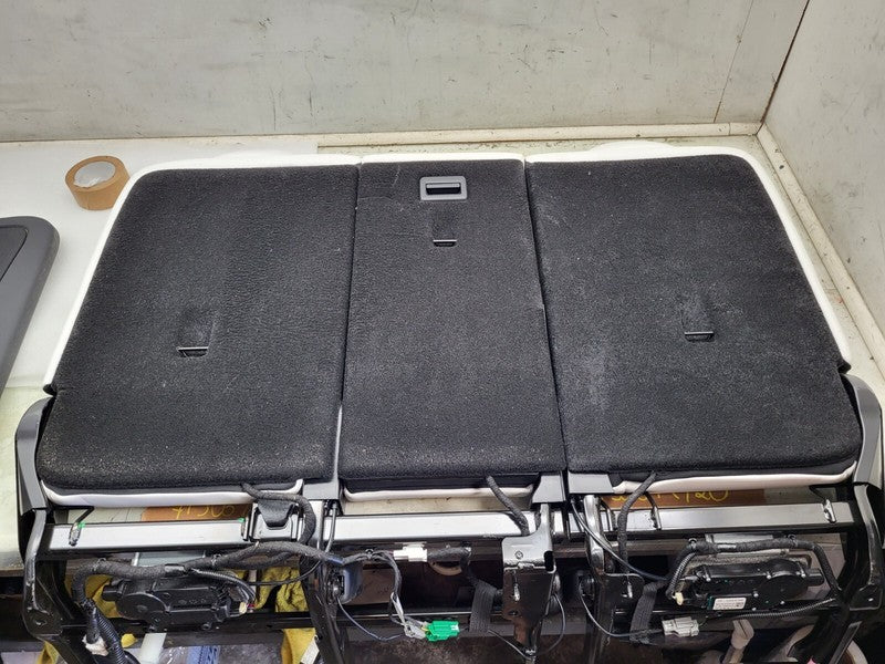 1494881 00 B ⭕ 20-22 Tesla Model Y Rear Upper 2nd Row Seat Left + Center + Right (5-Seater)