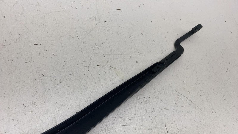 2586 T1 ⭕ 2017-2025 Chrysler Pacifica Front Passenger Side Windshield Wiper Arm Right RH