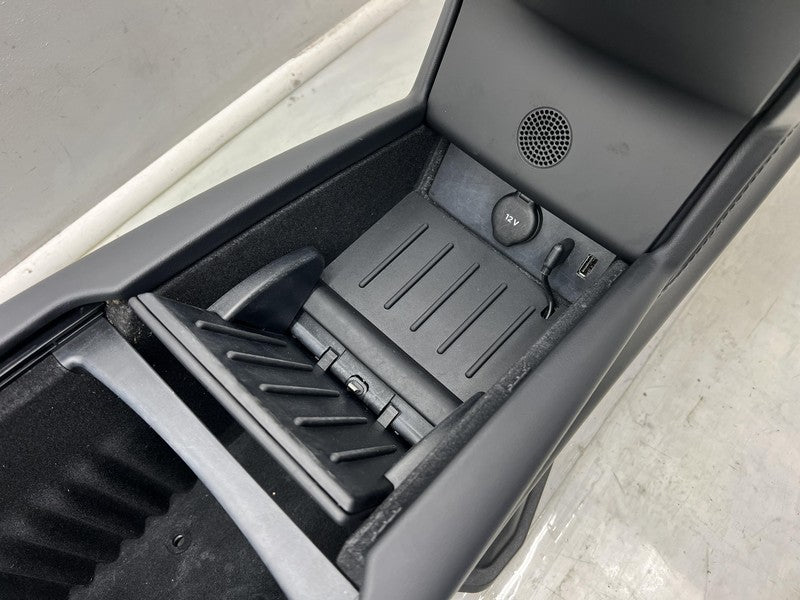 ⭕ 2016-2020 Tesla Model X MX Front Floor Center Console Storage & Carr
