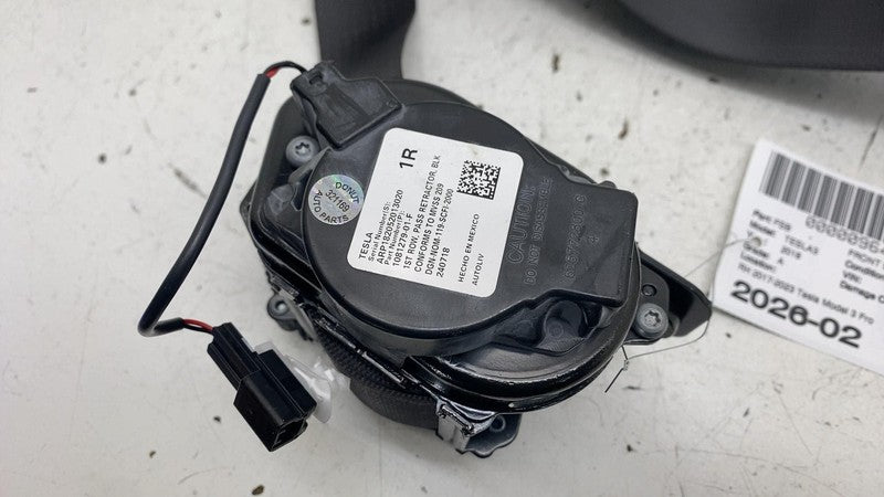 ⭕ 2017-2023 Tesla Model 3 Front Right 1st Row Seat Belt & Retractor 10