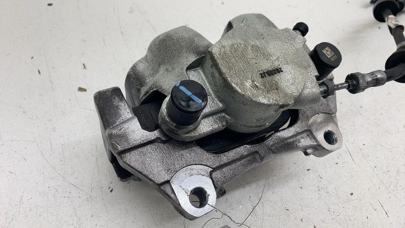 32300769 ⭕ 2021-2023 Polestar 2 Front Passenger Right Brake Caliper w/ Hose Line 32300769