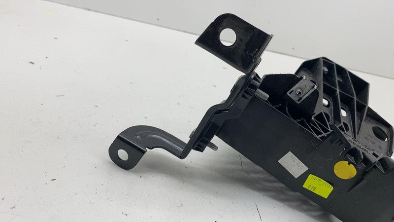 ⭕ 2022 Mercedes Benz EQS450+ Front Left Side Bumper Shock Absorber A29