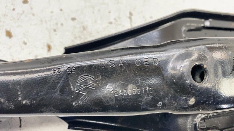 Knee Assembly VOLKSWAGEN ID4 Left 25