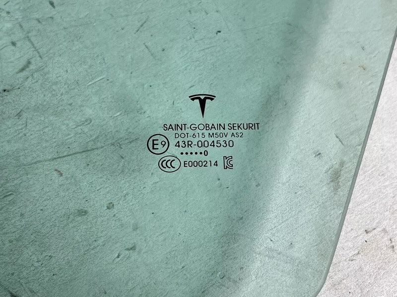 43R004530 ⭕ 2017-2020 Tesla Model 3 Front Driver Side Door Window Single Panel Glass Left