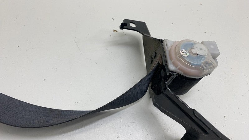 ⭕ 2018-2023 Subaru Crosstrek Driver Side Seat Belt & Retractor Left LH Assembly