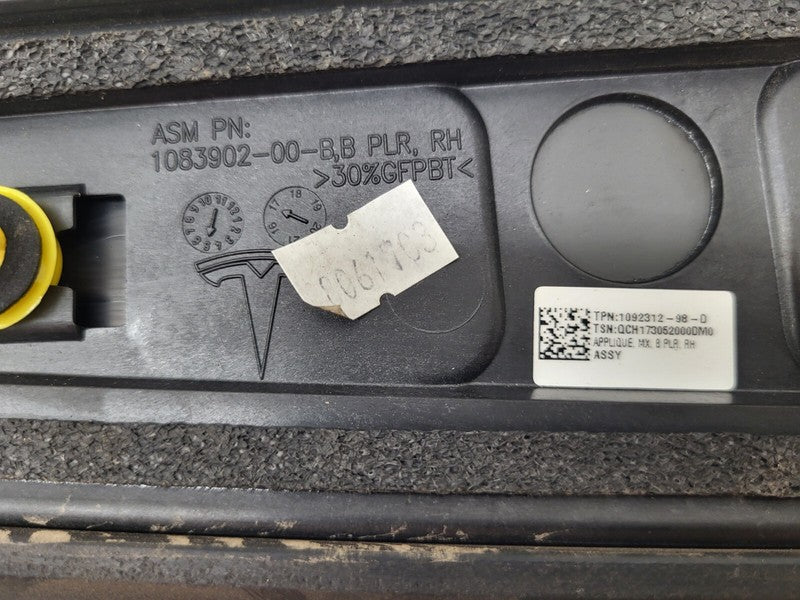 108390200B ⭕16-20 Tesla Model X Right B-Pillar Applique Trim Molding w/ Camera 1092312-98-D