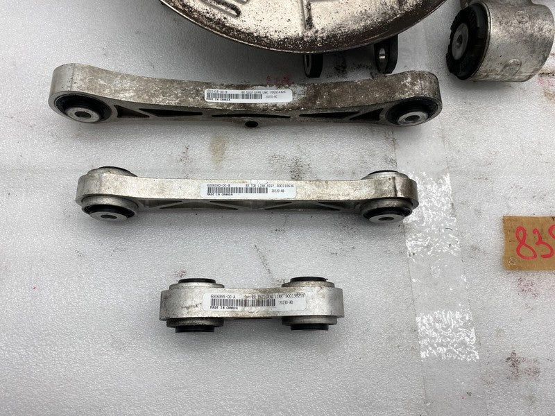 ⭕ 12-15 Tesla Model S Rear Left Spindle Knuckle Wheel Hub + Control Ar