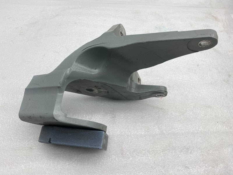 107775100E ⭕ 16-20 Model S Front Passenger Engine Mount Support Bracket Right 1077751-00-E