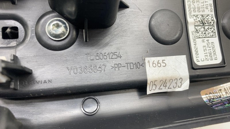 PT00240625 ⭕ 2022-2024 Rivian R1T Rear Right Door Sill Scuff Plate Trim Cover RH PT00240625