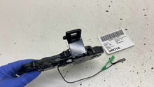 ⭕ 22-24 Rivian R1T Left / Right Gear Tunnel Latch w/ Manual Release PT00016268-F