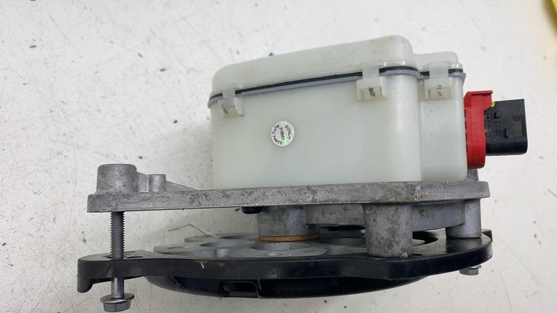 ⭕ 2024-2025 Tesla Cybertruck Rear Left Tonneau Motor OEM Assembly 1852