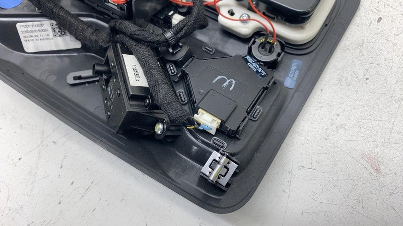 PT00028143001 2022-2024 Rivian R1T R1S Roof Overhead Console Dome Light Lamp w/ Hazard Switch