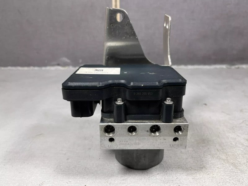 ⭕ 2016-2020 Tesla Model S Anti-Lock ABS Brake Pump Module Assembly 103