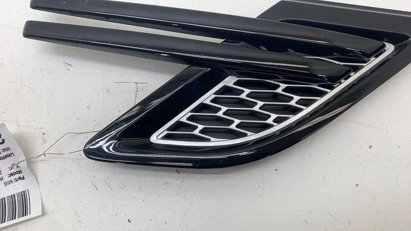 ⭕ 2014-2017 Range Rover Sport Front Right Side Vent Grille Molding DK6