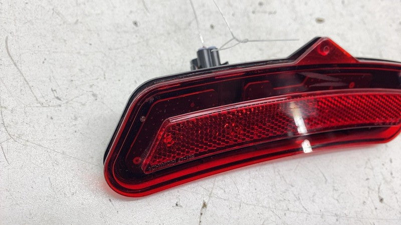 ⭕ 2023-2025 Toyota Prius Rear Left Side Marker Light Lamp Assembly 817