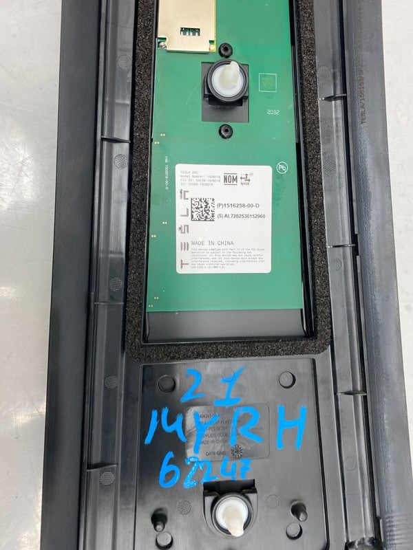 ⭕ 20-23 Model Y Right Exterior B-Pillar Applique Glass Trim RH AP3 150