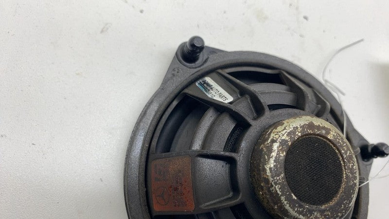 2016 2017 2018 Mercedes-Benz GLE350 Rear Left or Right Door Audio Sound Speaker