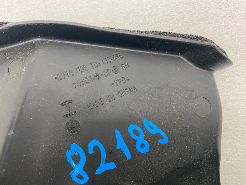 106044700B ⭕ 16-20 Model X Rear Right Water Tank Spoiler Catch Basin Trunk Lid 1060447-00-B