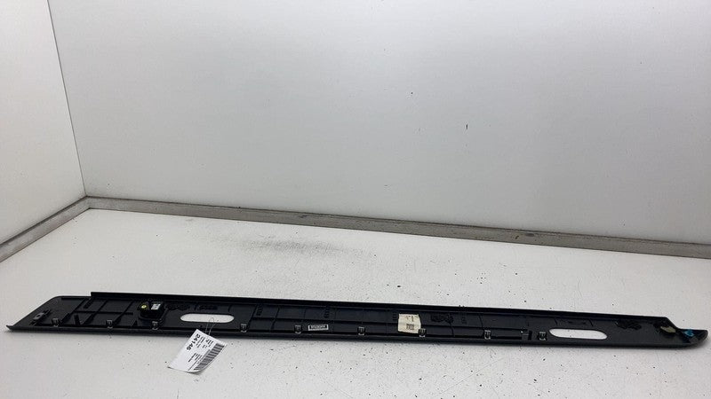 PT00030678M ⭕ 2022 2023 2024 Rivian R1T Rear Right Side Bed Trim Molding Cover PT00030678-M