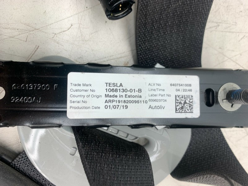 1081279-01-G ⭕ 2017-2023 Tesla Model 3 Front Right 1st Row Seat Belt & Retractor 1081279-01-G