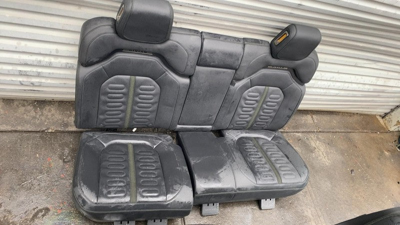 ⭕ 2022-2024 Rivian R1T Front Left & Right + Rear 2nd Row Leather Seat Black Assy