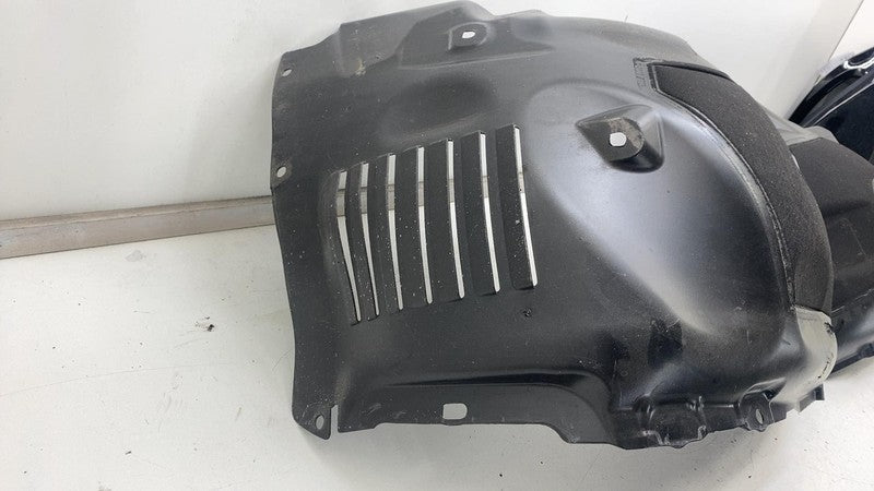 149261300C ⭕2020-2024 Tesla Model Y Front Wheel Fender Liner Splash Guard Left 1492613-00-C