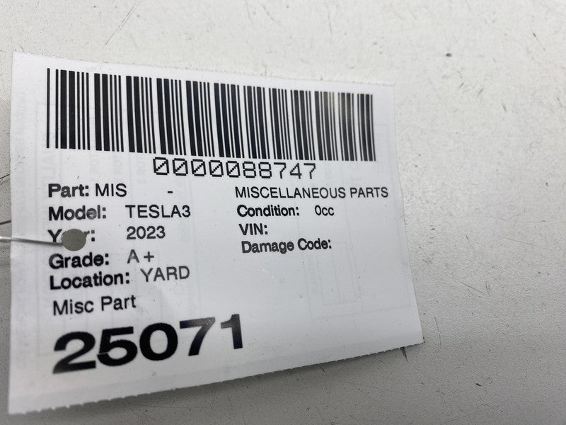 ⭕ 17-23 Tesla Model 3 Rear Bumper BCM Computer Body Control Module 109