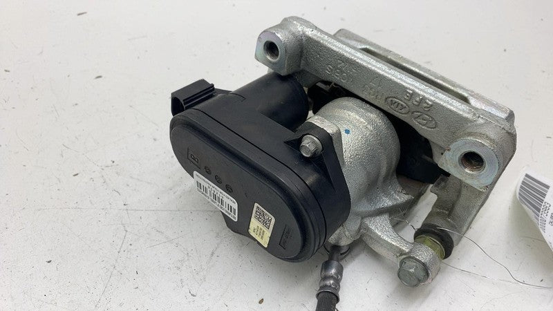 ⭕ 2022-2024 Hyundai Ioniq 5 Rear Passenger Side Brake Caliper w/ Actuator Right