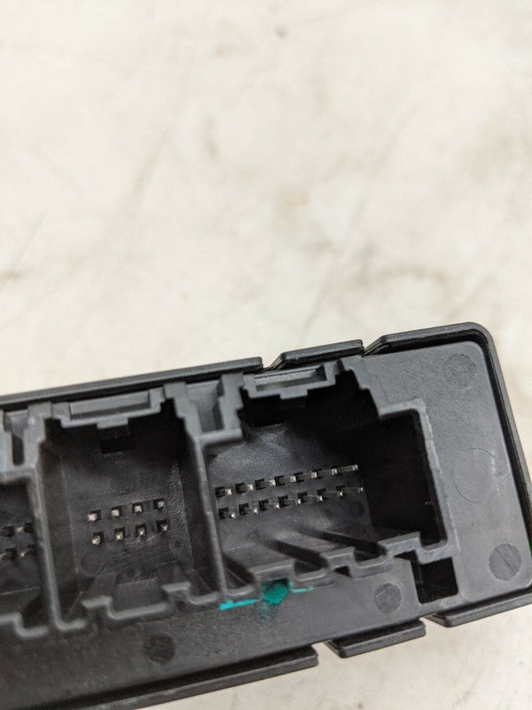 1048476-00-D ⭕ 12-21 Model S X Rear & Front Parking Assistance Sensor Module OEM 1048476-00-D