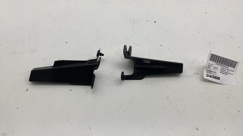 105540500B ⭕16-20 Model X Front PAIR Left & Right Cowl Panel Extension Bracket 1055405-00-B