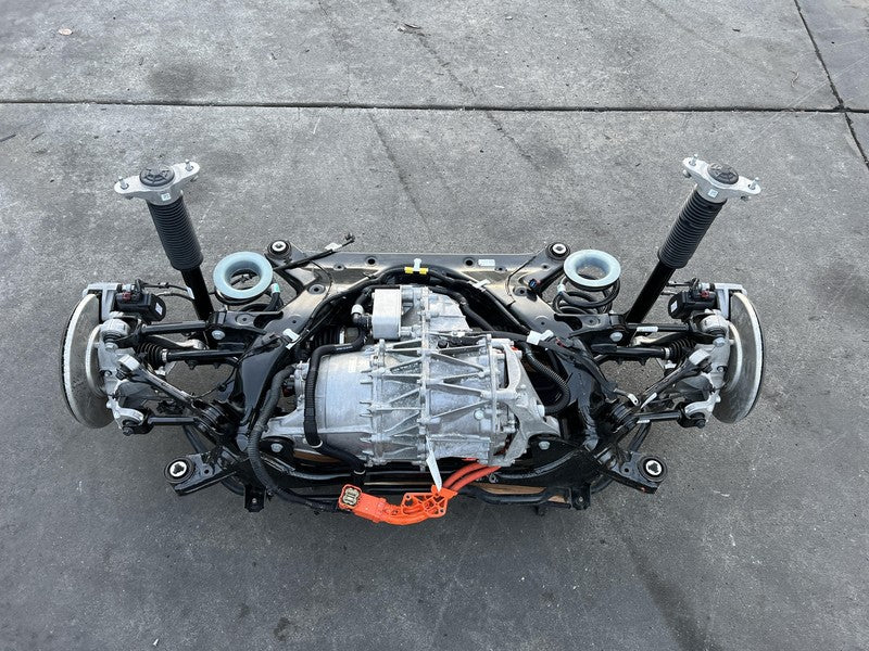 ⭕ 2020-2023 Tesla Model Y Rear Drive Unit w/ Subframe & Suspension 112