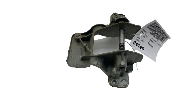 181717400C ⭕ 24-25 Tesla Cybertruck Front Driver Side Motor Mount Bracket Left 1817174-00-C