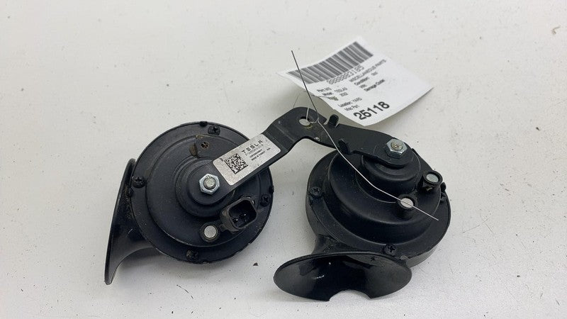 ⭕ 2017-2023 Tesla Model 3 M3 High + Low Pitch Tone Horn w/ Bracket 148