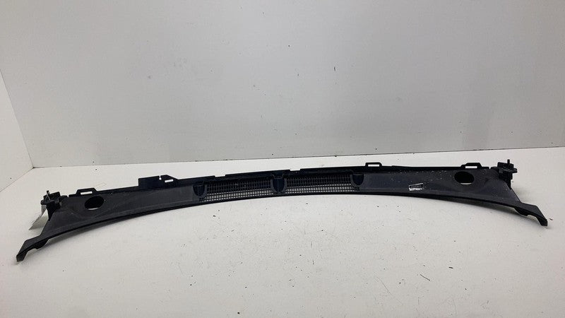 51717302234 ⭕ 2014-2021 BMW i3 I01 Front Windshield Cowl Grille Vent Panel Cover 51717302234