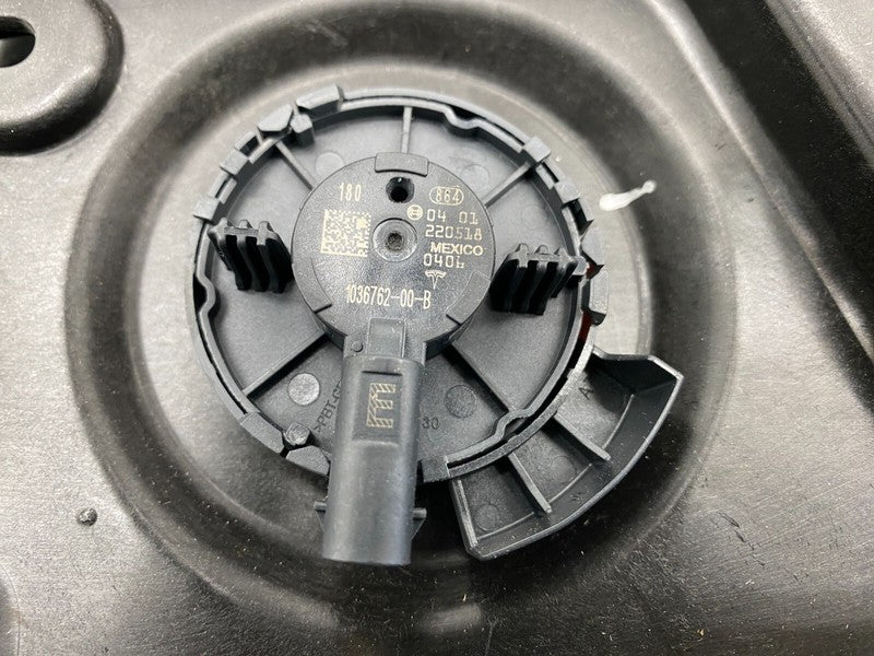 ⭕ 20-24 Tesla Model Y Rear Passenger Right Window Regulator & Motor 14