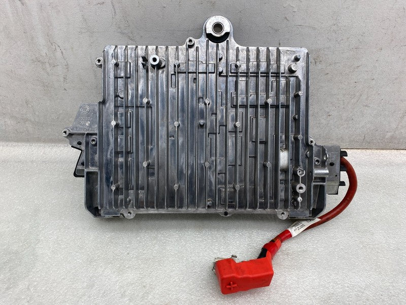 111818284E ⭕2017-2020 Tesla Model 3 Front Suspension Electrical Control Module 1118182-84-E