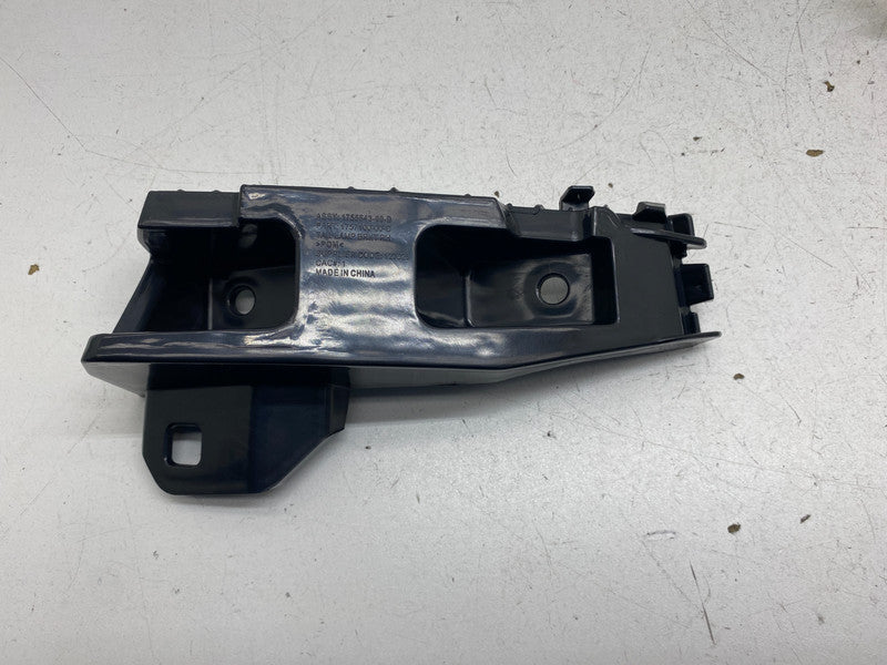 1755643 00 D ⭕ 24-26 Tesla Model 3 Rear Right Taillight Taillamp Lower Bracket 1755643-00-D