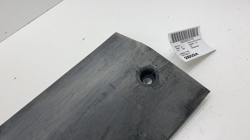 PT00046997 ⭕ 22-24 Rivian R1T Rear Right Underbody Battery Shield Cover Panel PT00046995