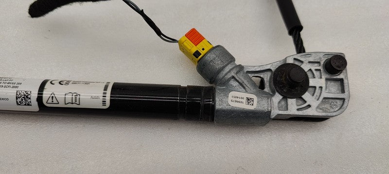 ⭕17-23 Tesla Model 3 Front Right 1st Row Seat Belt Lap Pretensioner 10