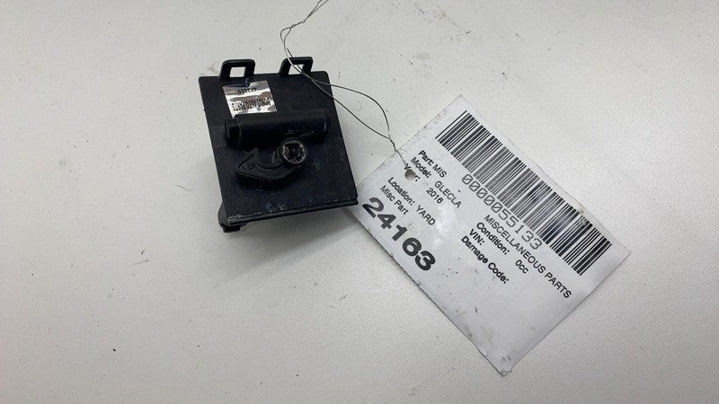 A0008202303 2016-2019 Mercedes-Benz GLE350 Fuel Tank Door Latch Lock Actuator A0008202303