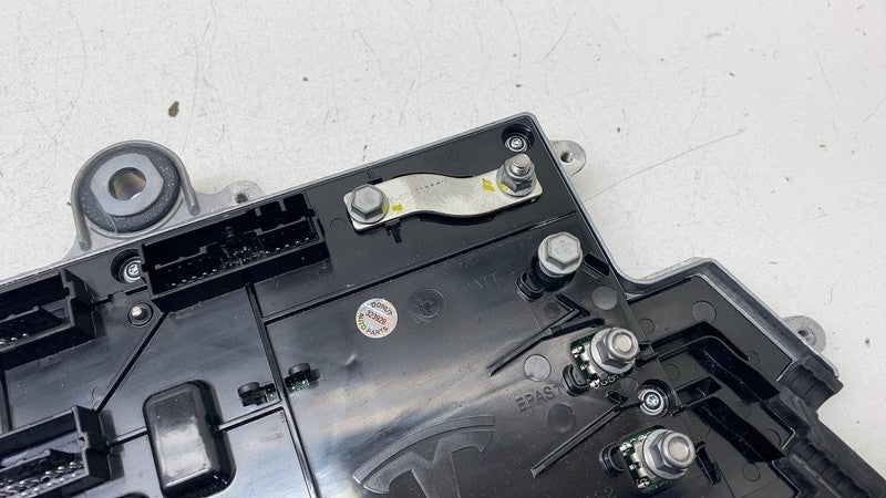 1118182 91 E 2017-2020 Tesla Model 3 M3 Front Suspension Electrical Control Module Unit ECU